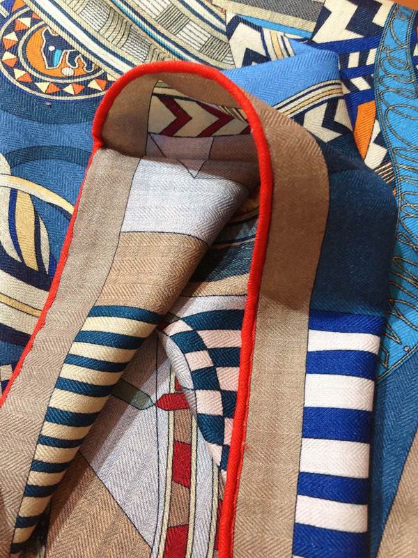 Hermes 70X70cm 70%羊绒 30%真丝 E (7)