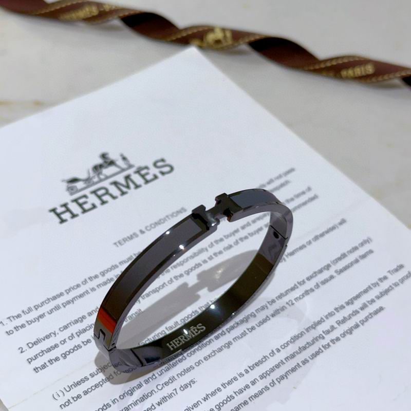 Hermes Bracelet 04yxh01 (7)