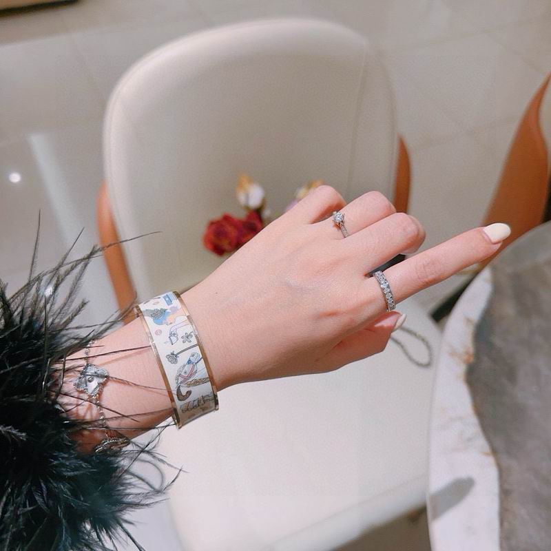 Hermes Bracelet 05yxh20 (3)