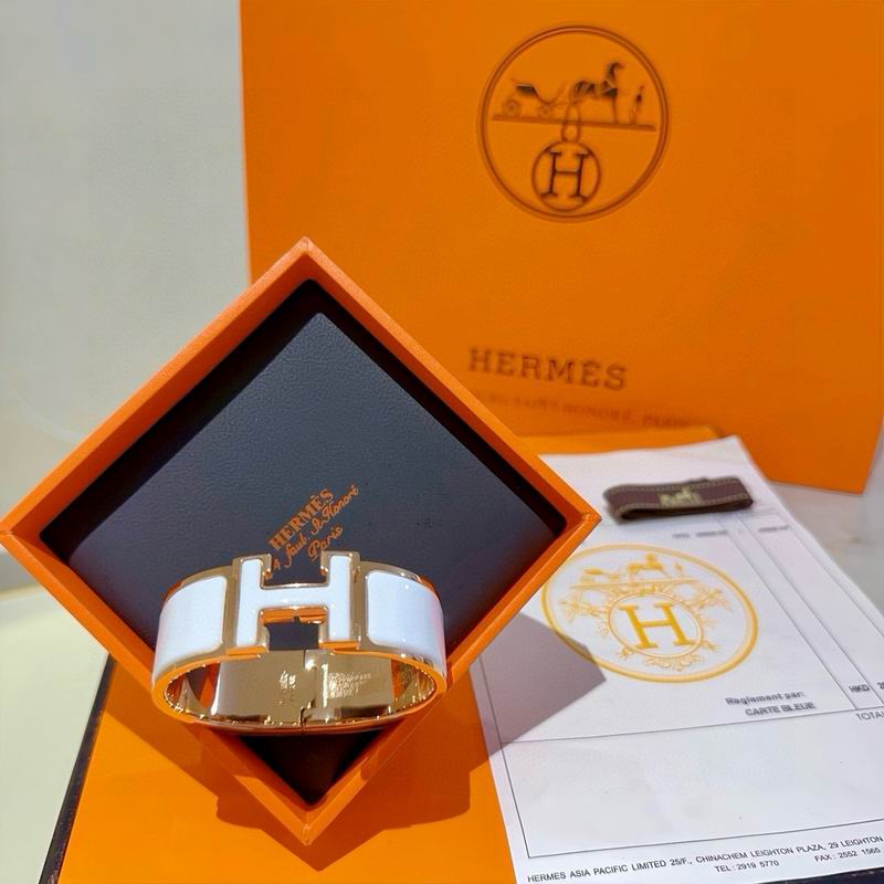 Hermes Bracelet 06yxh14 (10)