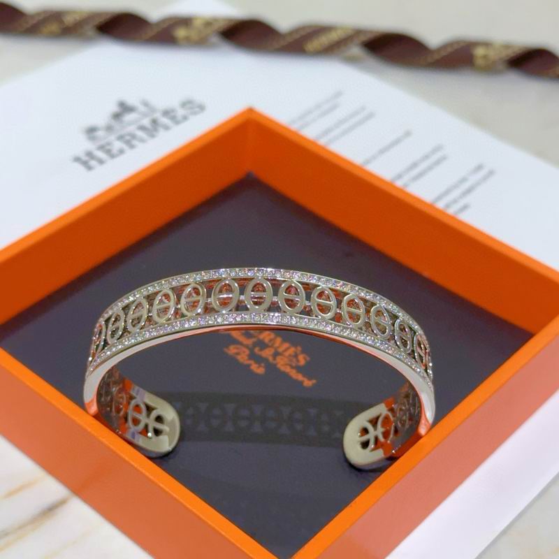 Hermes Bracelet 06yxh16 (8)