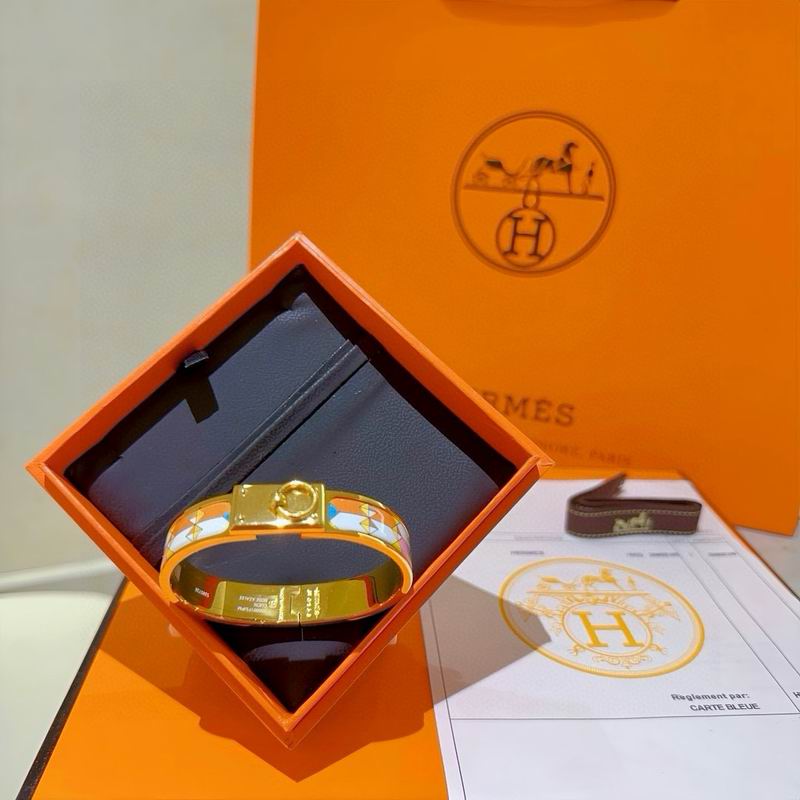 Hermes Bracelet 06yxh20 (4)