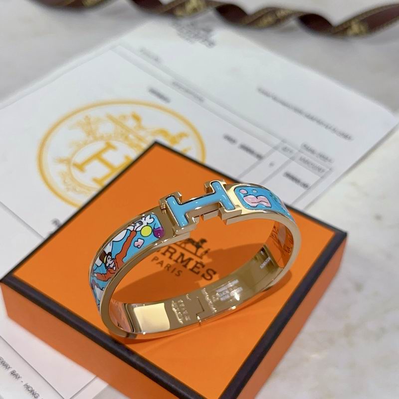 Hermes Bracelet 06yxh24 (3)