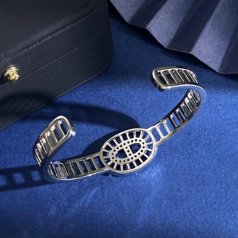 Hermes Bracelet 06yxh30 (2)