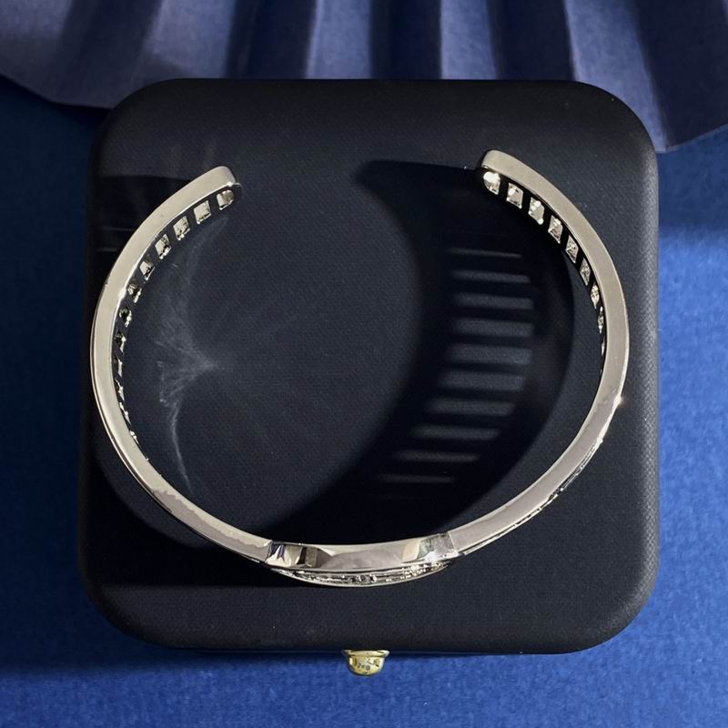 Hermes Bracelet 06yxh30 (3)