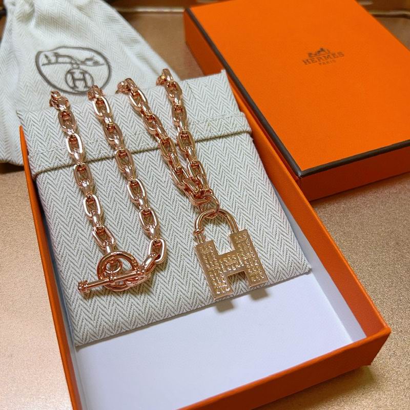 Hermes Necklace 05yxh07 (4)