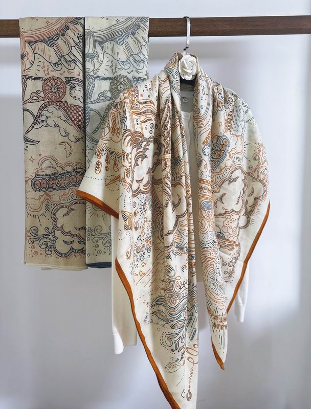 Hermes Scarf 135X135cm E (9)