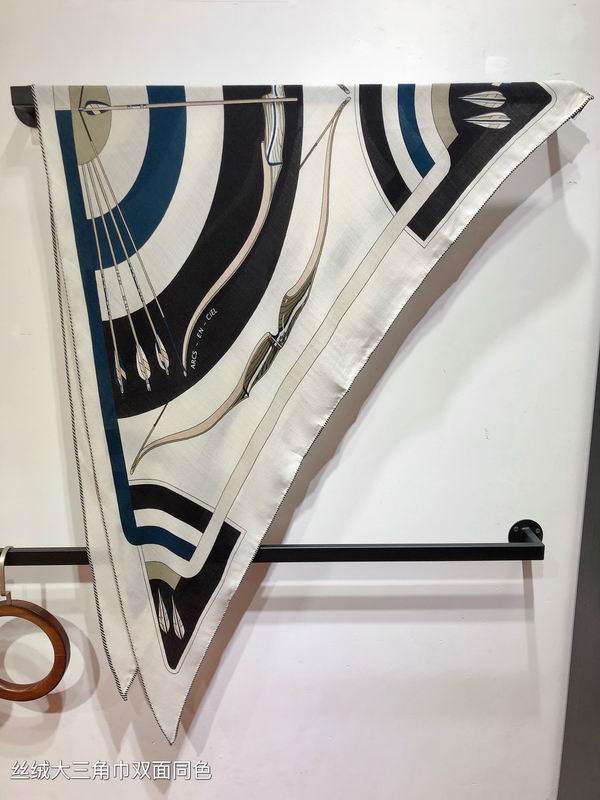 Hermes scarf 188X94cm 70%羊绒 30%真丝 E05 (15)