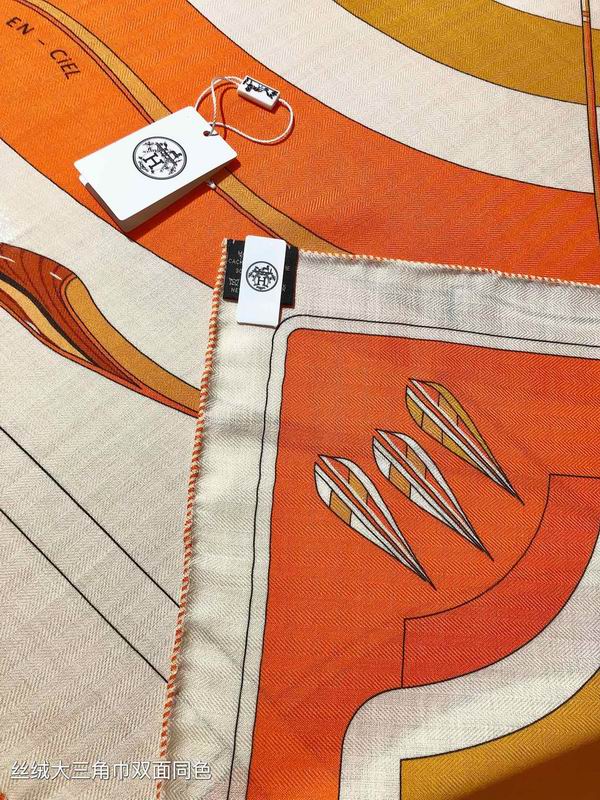 Hermes scarf 188X94cm 70%羊绒 30%真丝 E05 (32)