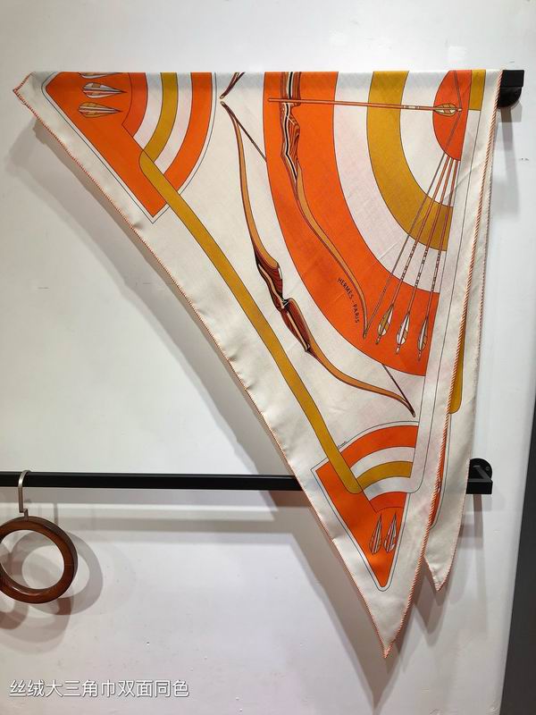 Hermes scarf 188X94cm 70%羊绒 30%真丝 E05 (34)