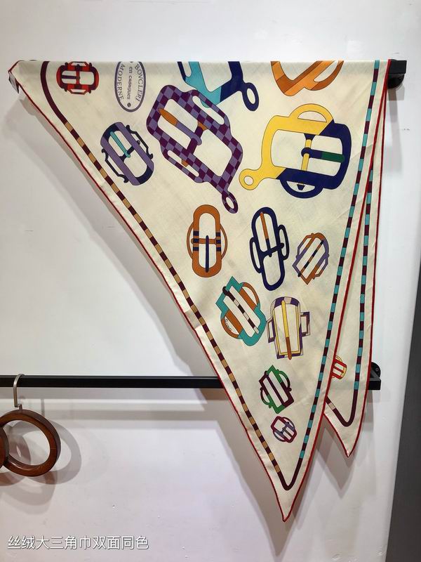 Hermes scarf 188X94cm 70%羊绒 30%真丝 E06 (25)