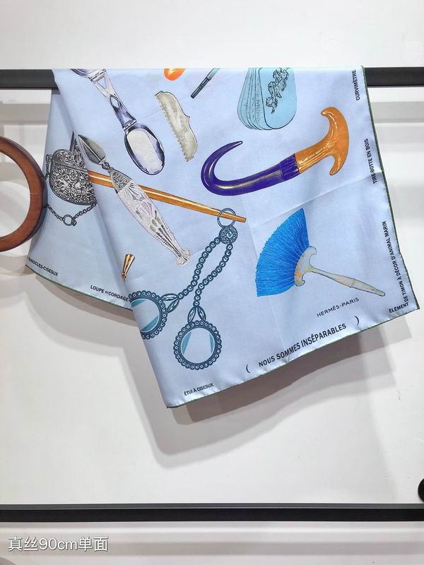 Hermes silk Scarf 90X90cm E (14)