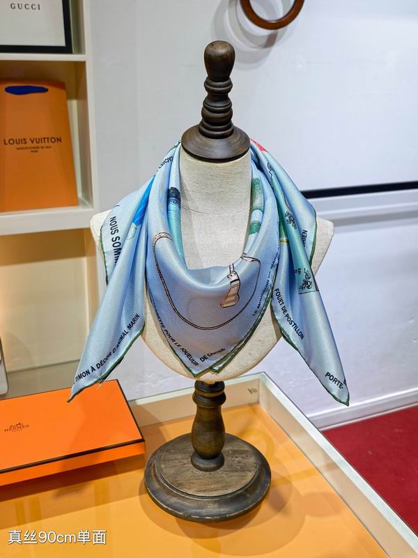 Hermes silk Scarf 90X90cm E (15)