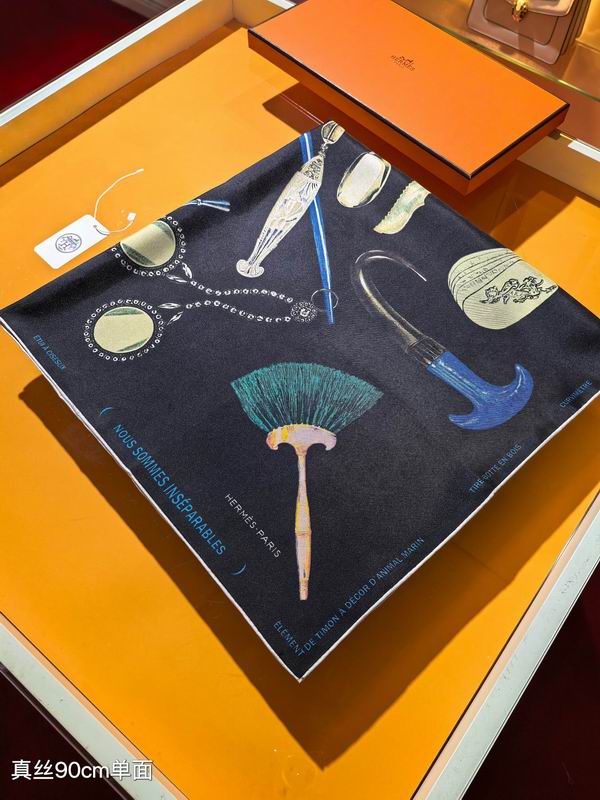 Hermes silk Scarf 90X90cm E (19)