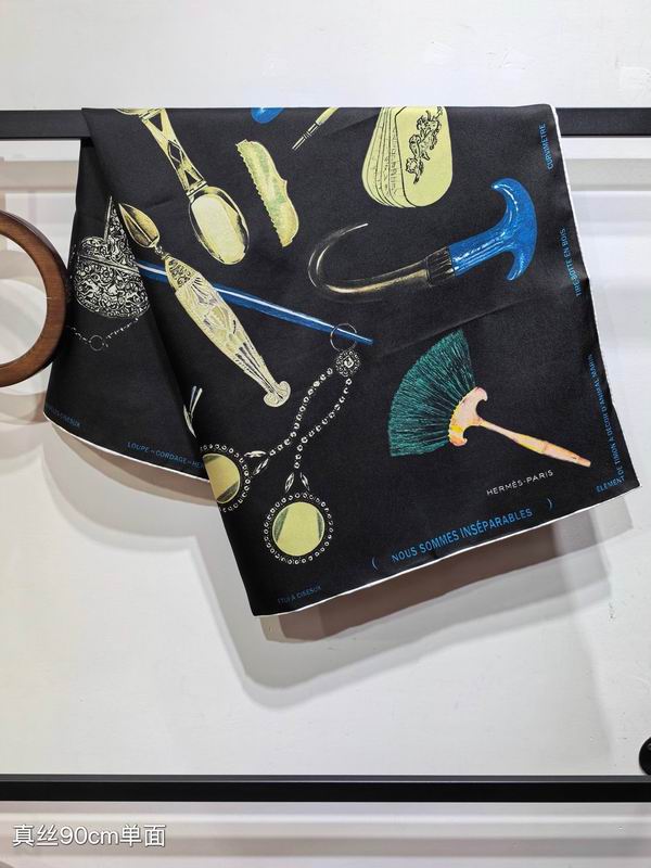 Hermes silk Scarf 90X90cm E (21)