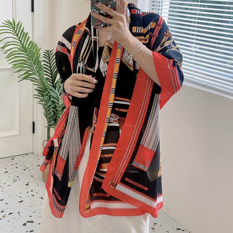 Hermes silk scarf 90-180cm E (3)