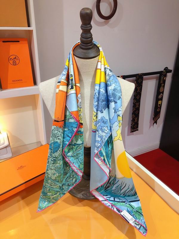 Hermes silk scarf 90X90cm E (1)