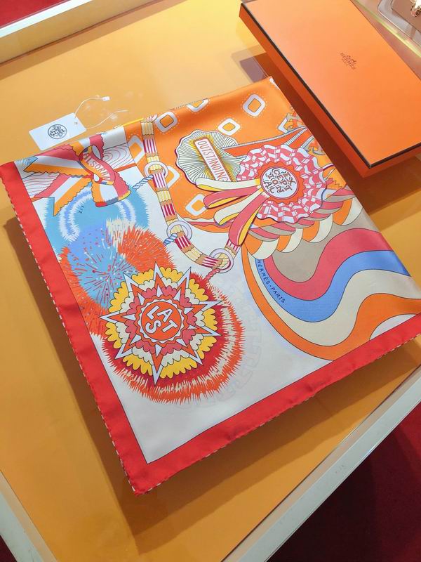 Hermes silk scarf 90X90cm E (10)