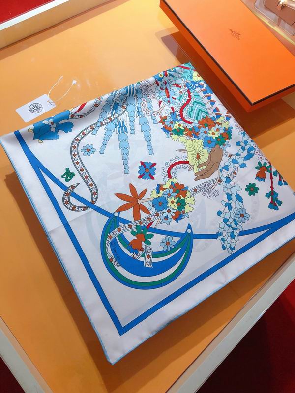 Hermes silk scarf 90X90cm E (12)
