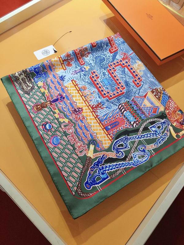 Hermes silk scarf 90X90cm E (13)