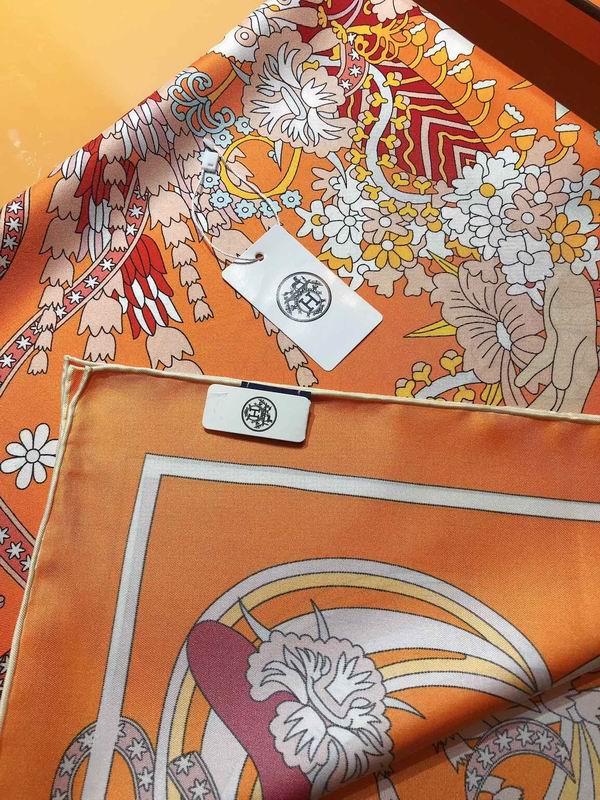 Hermes silk scarf 90X90cm E (16)
