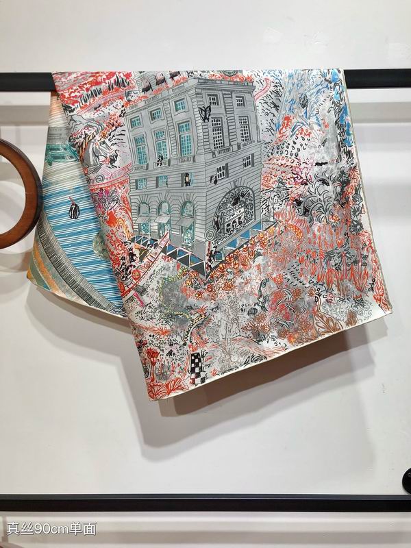 Hermes silk scarf 90X90cm E (18)