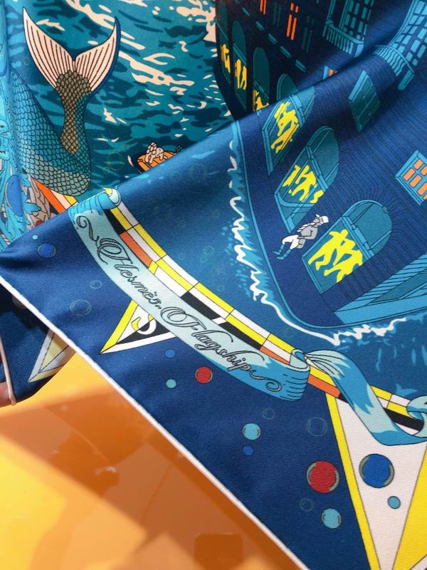 Hermes silk scarf 90X90cm E (18)