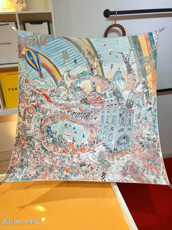 Hermes silk scarf 90X90cm E (21)