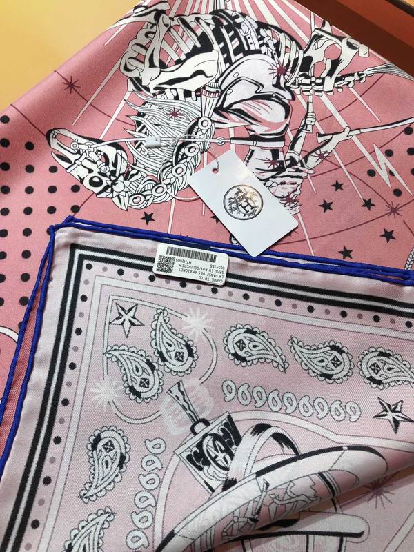 Hermes silk scarf 90X90cm E (23)