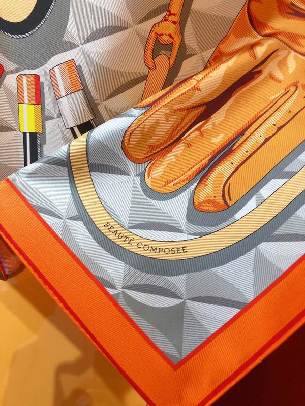 Hermes silk scarf 90X90cm E (3)