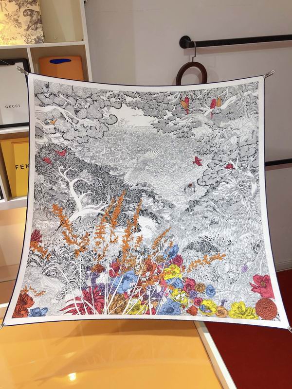 Hermes silk scarf 90X90cm E (3)