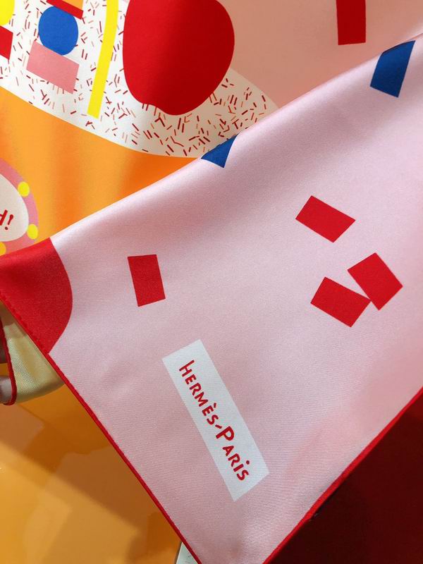 Hermes silk scarf 90X90cm E (35)