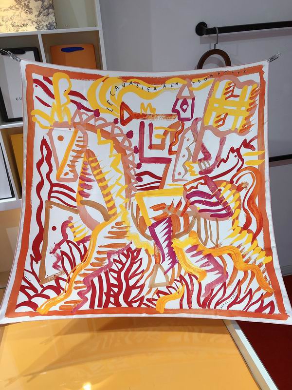 Hermes silk scarf 90X90cm E (4)