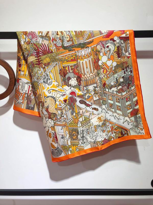 Hermes silk scarf 90X90cm E (5)