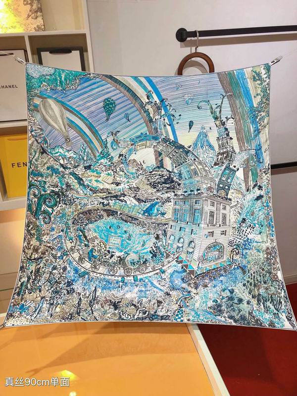 Hermes silk scarf 90X90cm E (6)
