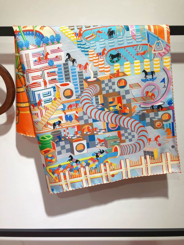 Hermes silk scarf 90X90cm E (7)