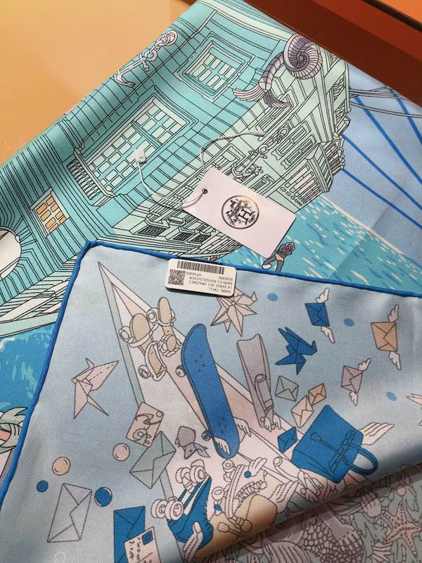 Hermes silk scarf 90X90cm E (8)