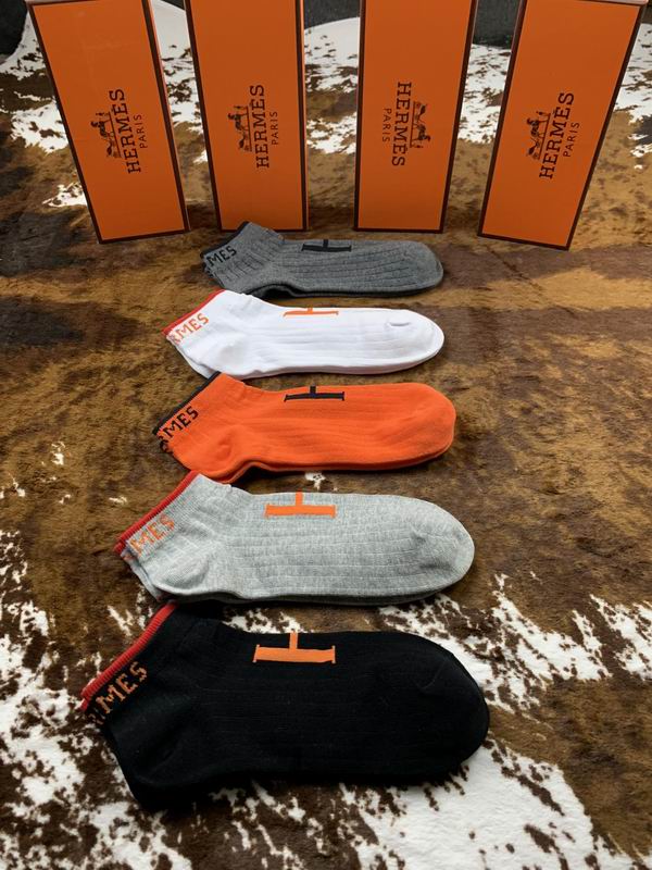 Hermes socks (2)
