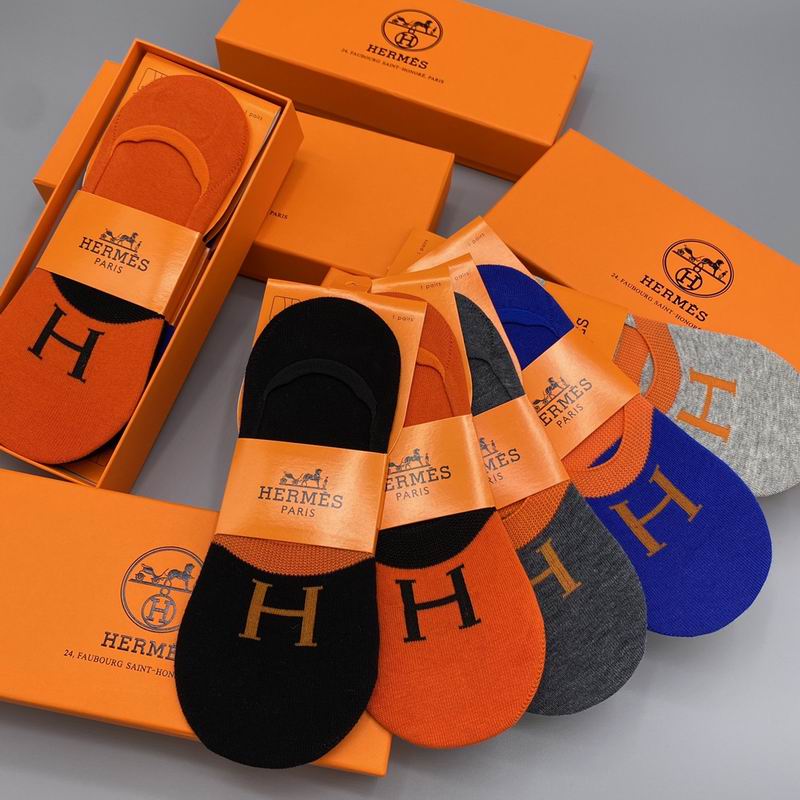 Hermes socks (3)