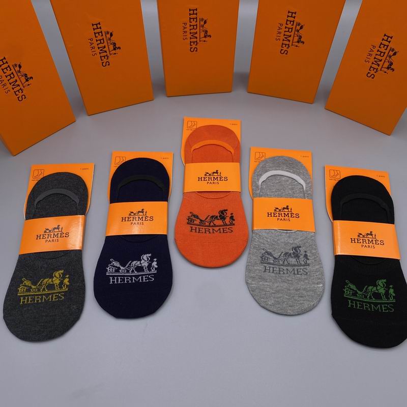 Hermes socks (3)