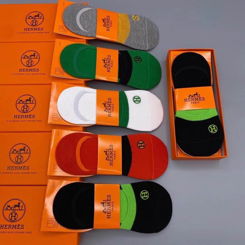 Hermes socks (3)