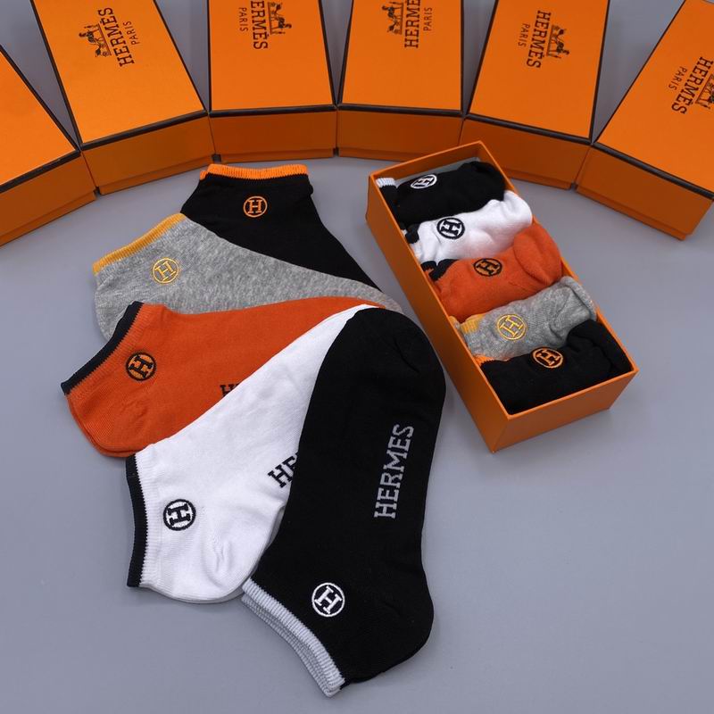 Hermes socks (3)