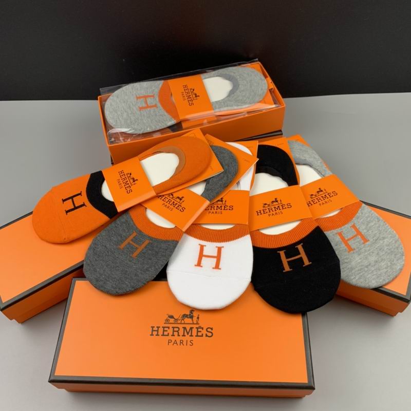 Hermes socks (4)
