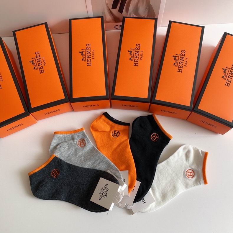 Hermes socks (6)