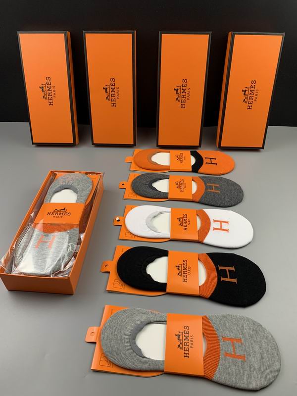 Hermes socks (6)