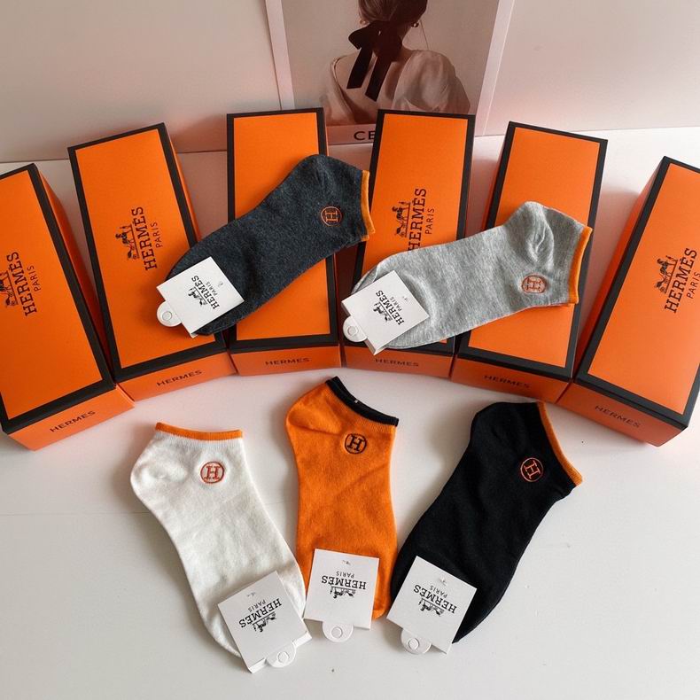 Hermes socks (8)