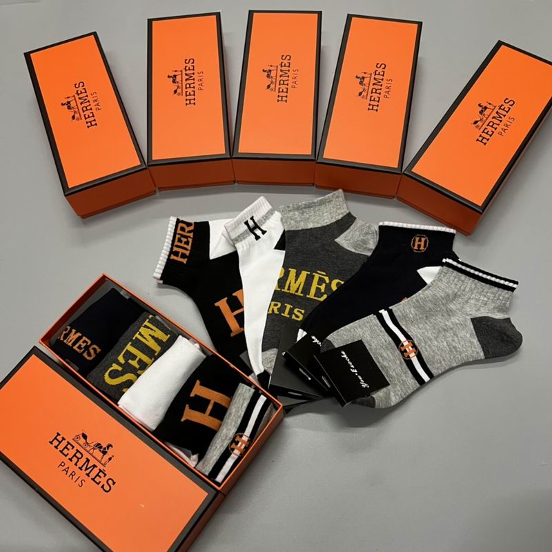Hermes socks  (3)