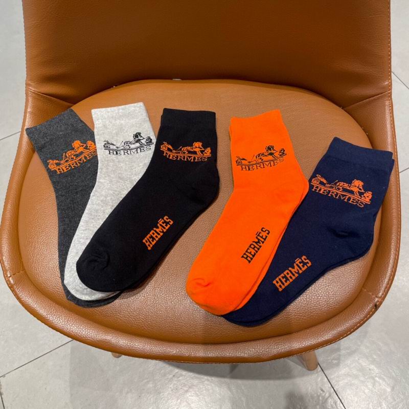 Hermes socks  (4)