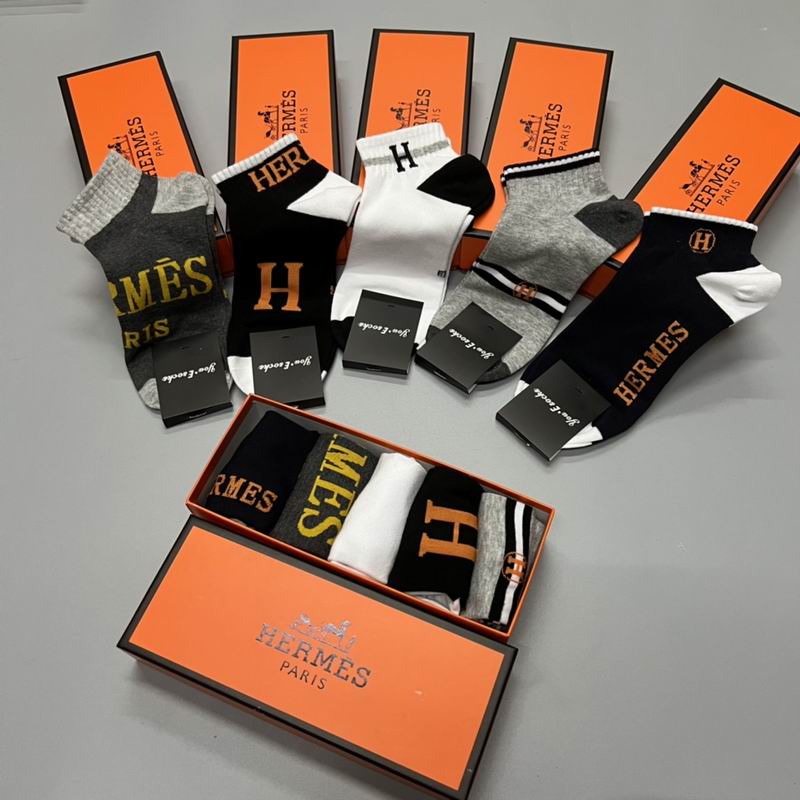 Hermes socks  (4)