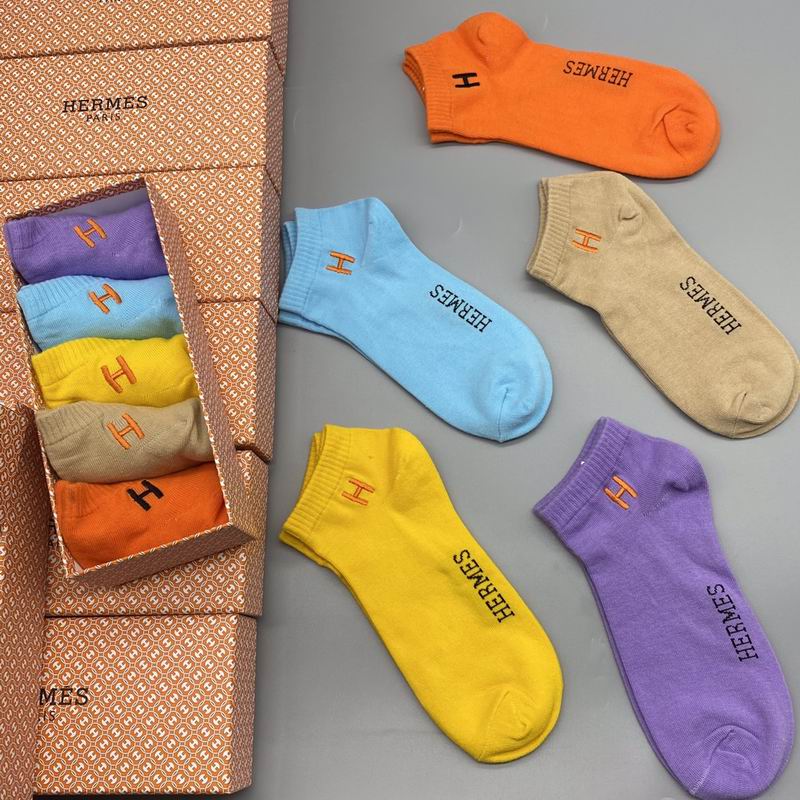 Hermes socks  (4)